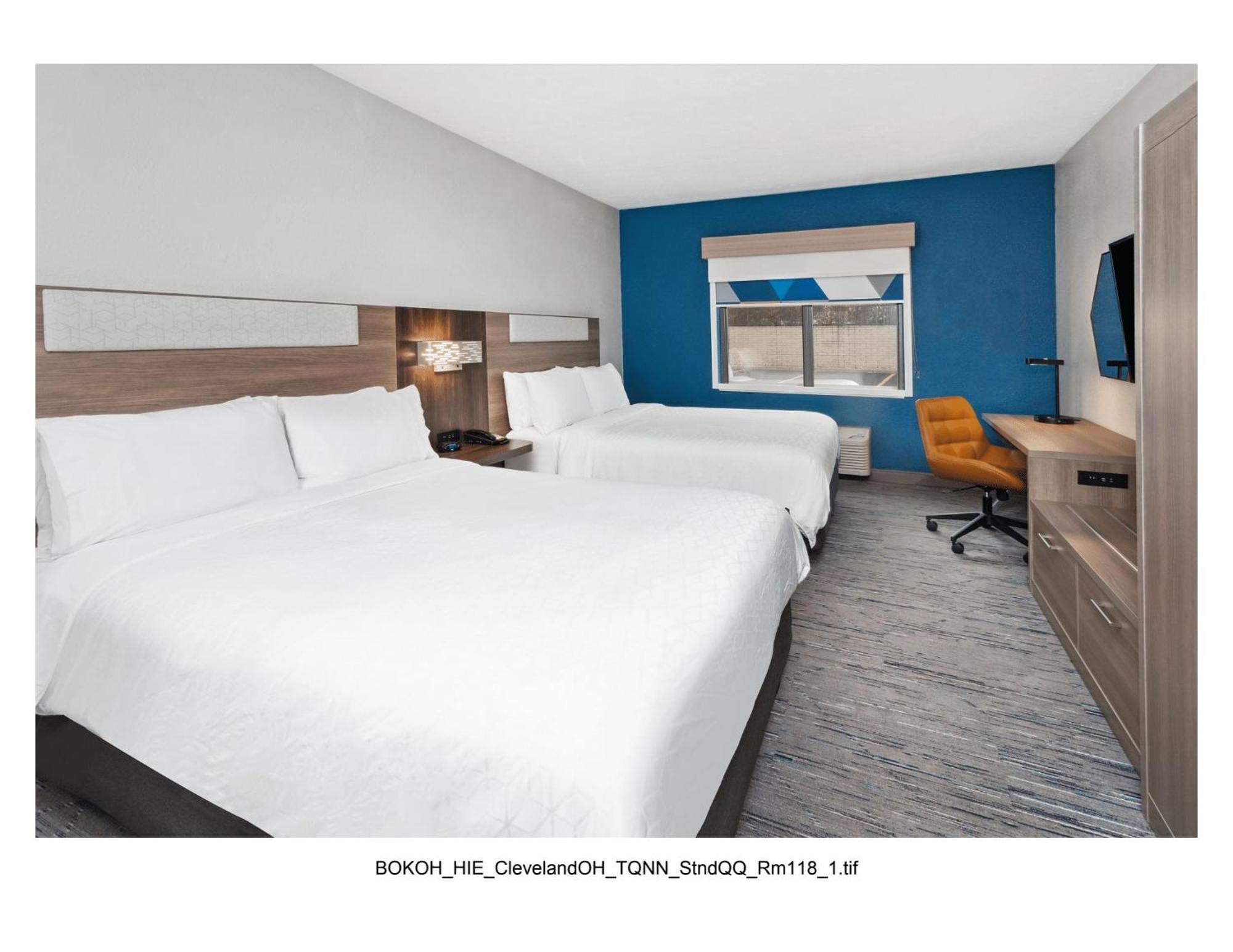 Express Cleveland Airport - By Ihg Hotel 2*