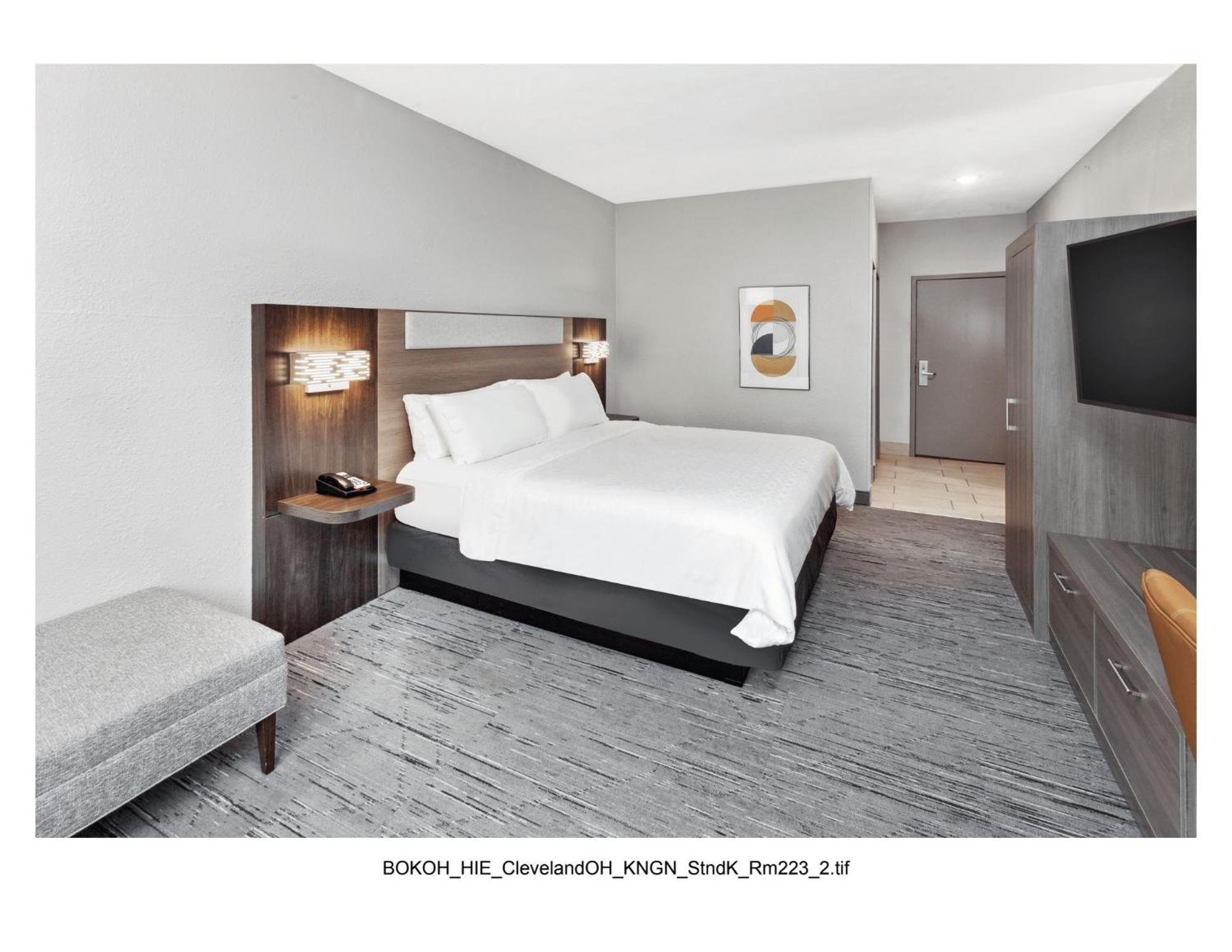 Express Cleveland Airport - By Ihg 2* Brook Park